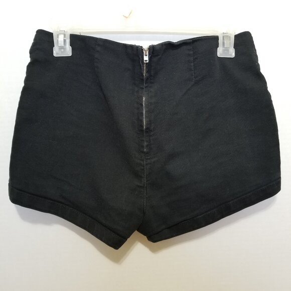 Rue 21 shorts 5/6 decorative eyelet lace up front stretch shortie goth punk - Picture 2 of 15